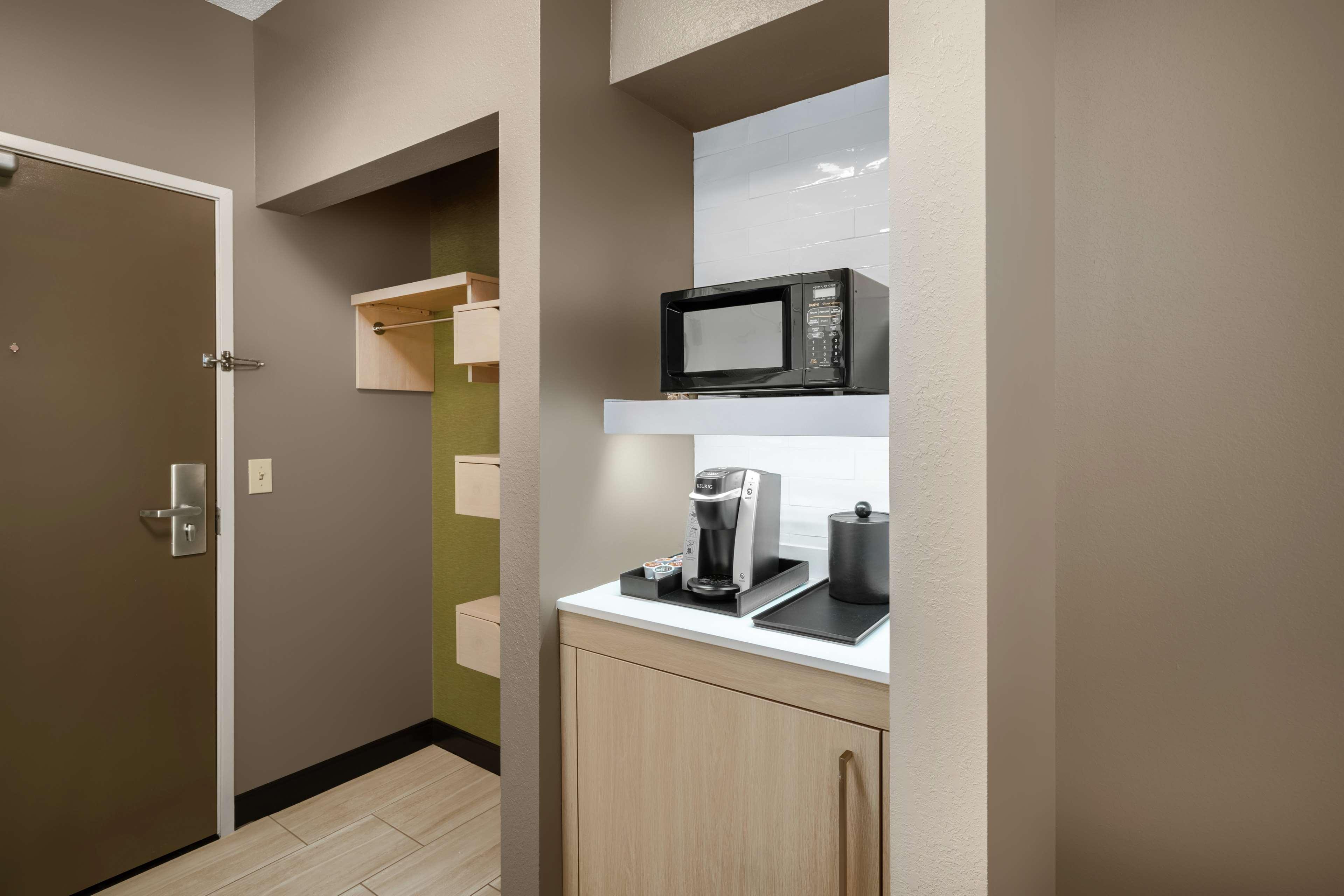 Hilton Garden Inn Louisville East Zewnętrze zdjęcie