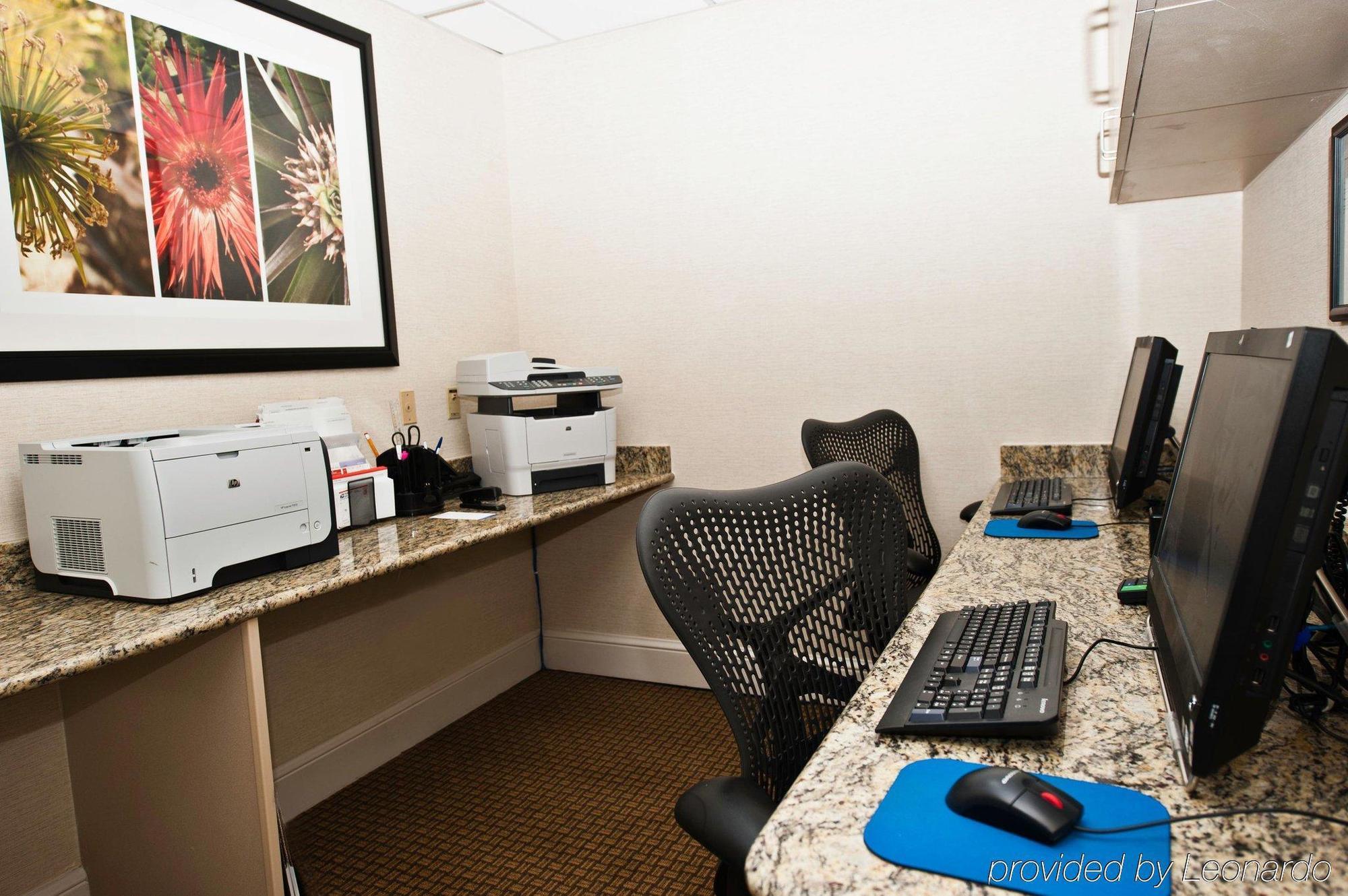 Hilton Garden Inn Louisville East Zewnętrze zdjęcie