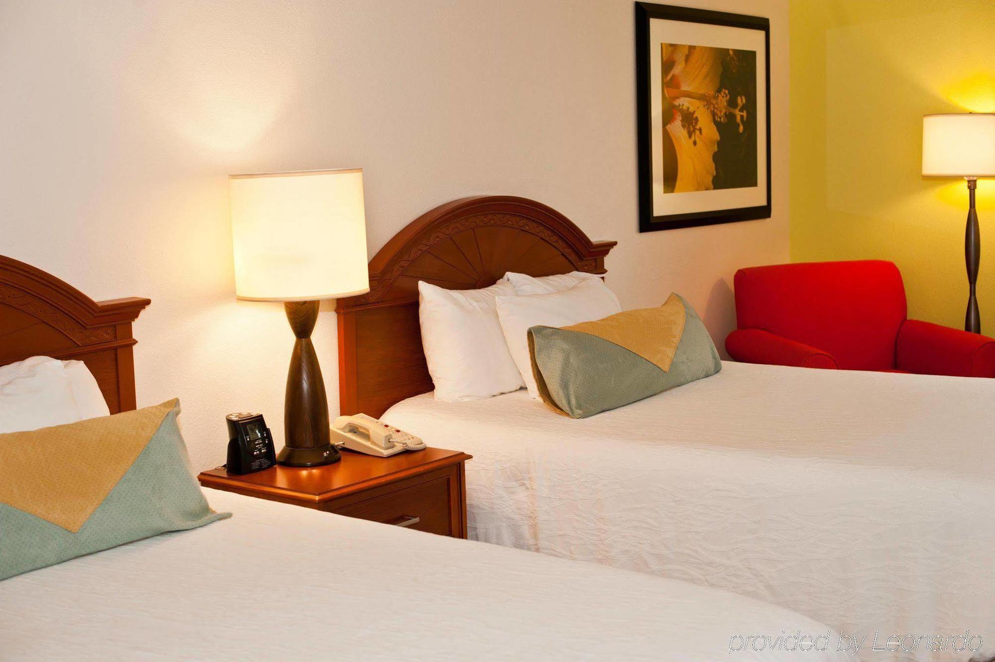 Hilton Garden Inn Louisville East Zewnętrze zdjęcie
